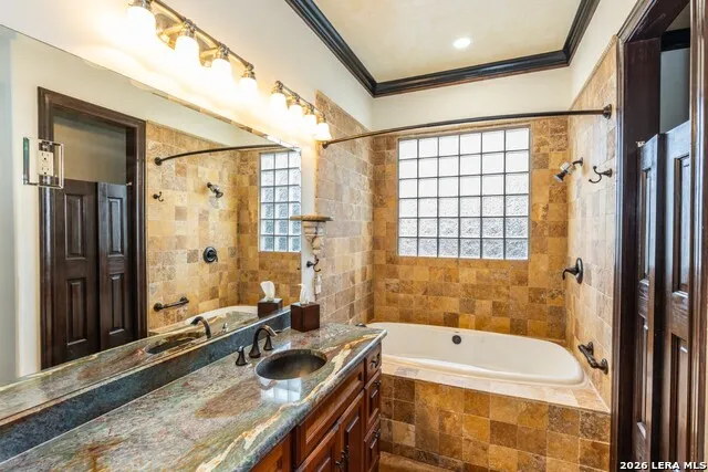 285 Timberhill Pipe Creek, TX 78063