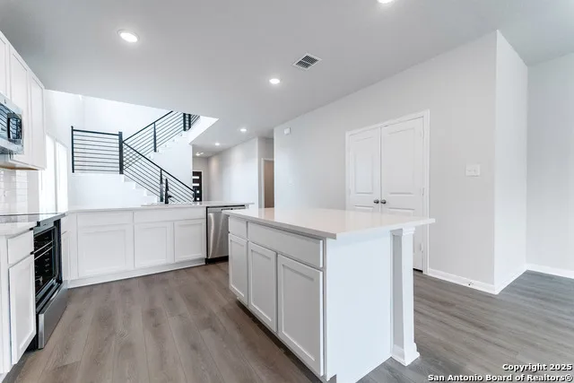 312 Ivy Road Seguin, TX 78155