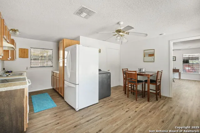 102 Southgate Pleasanton, TX 78064