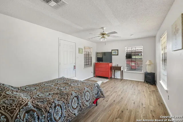 102 Southgate Pleasanton, TX 78064