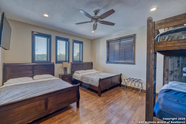 236 Tequila Sunrise Concan, TX 78838