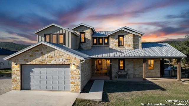 236 Tequila Sunrise Concan, TX 78838