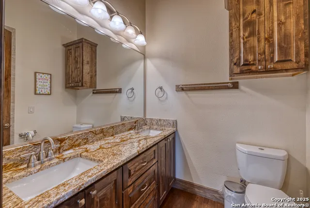 236 Tequila Sunrise Concan, TX 78838