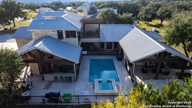 236 Tequila Sunrise Concan, TX 78838