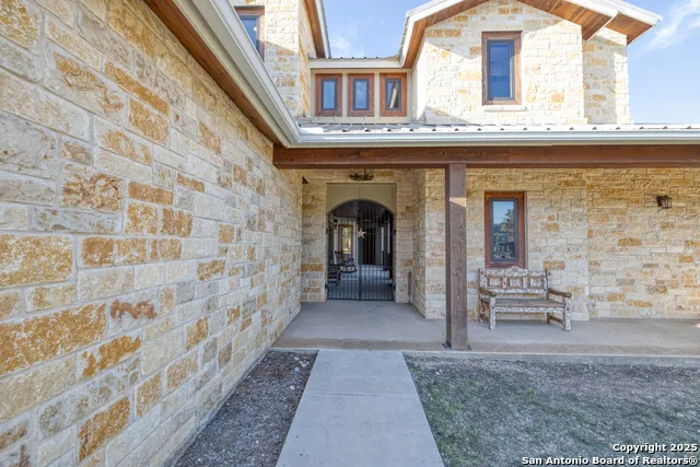 236 Tequila Sunrise Concan, TX 78838