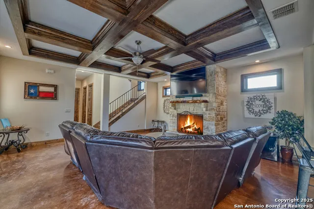 236 Tequila Sunrise Concan, TX 78838