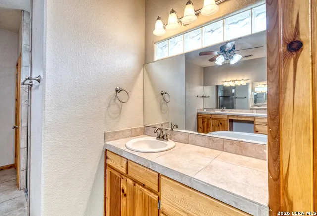 498 Camino Del Rancho Concan, TX 78838