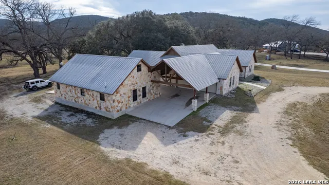 498 Camino Del Rancho Concan, TX 78838