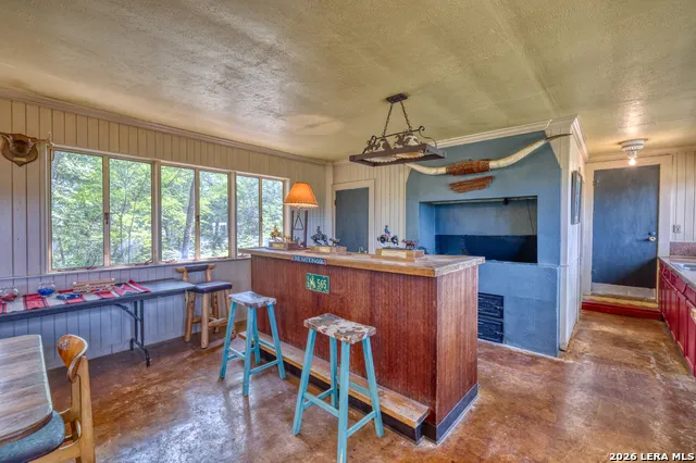 19967 Tx- 127 Concan, TX 78881