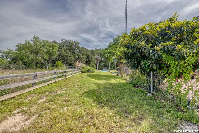 19967 Tx- 127 Concan, TX 78881