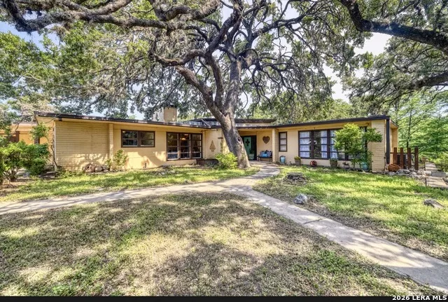 19967 Tx- 127 Concan, TX 78881