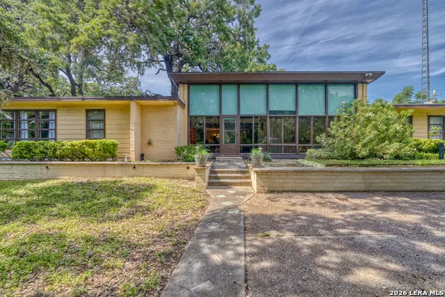 19967 Tx- 127 Concan, TX 78881