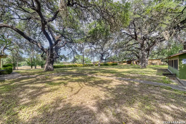 19967 Tx- 127 Concan, TX 78881
