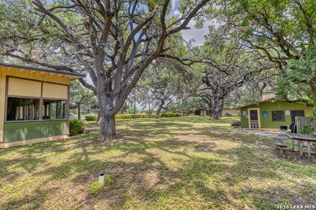 19967 Tx- 127 Concan, TX 78881