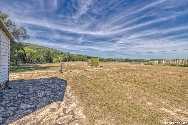 19967 Tx- 127 Concan, TX 78881