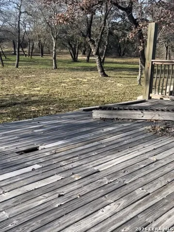 1075 Clear Lake Loop Poteet, TX 78065
