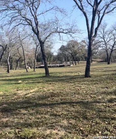 1075 Clear Lake Loop Poteet, TX 78065