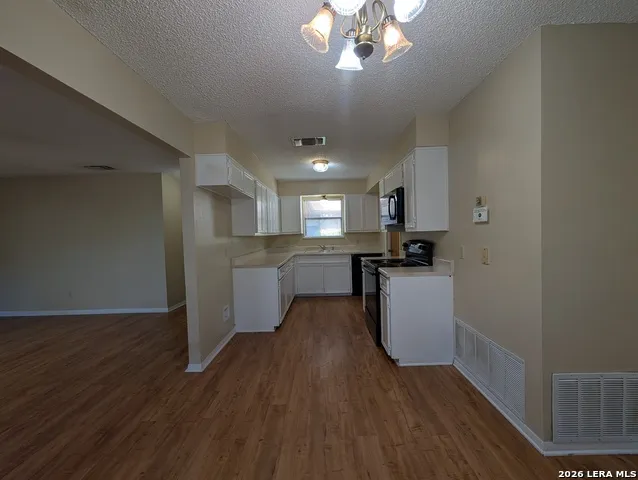929 OHIO ST New Braunfels, TX 78130