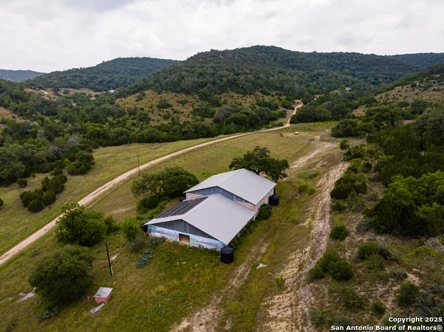 1600 Mickle Creek rd Medina, TX 78055