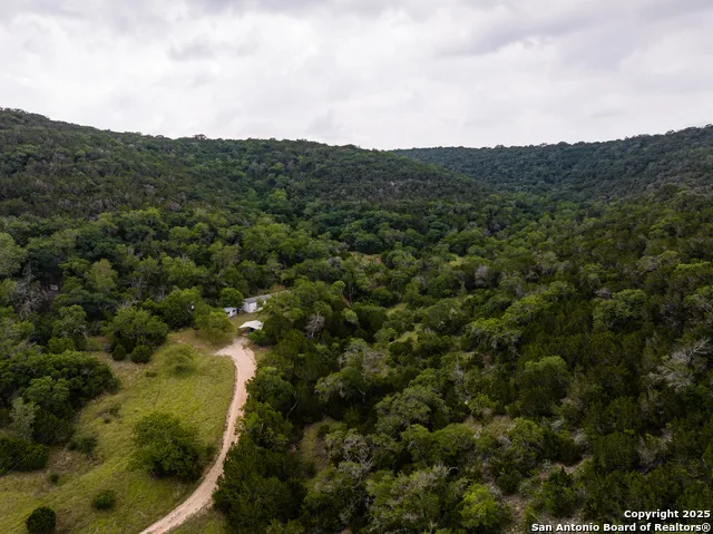 1600 Mickle Creek rd Medina, TX 78055
