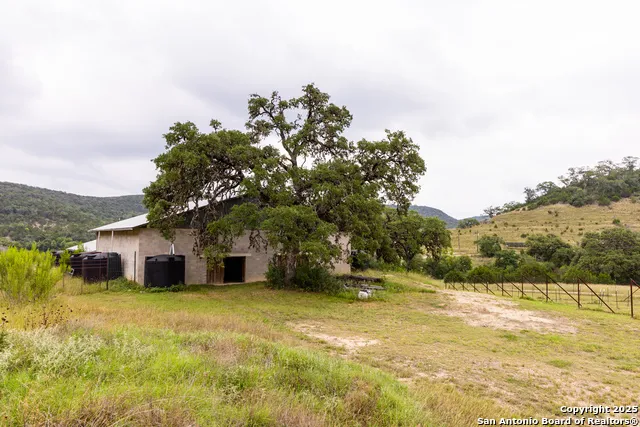 1600 Mickle Creek rd Medina, TX 78055