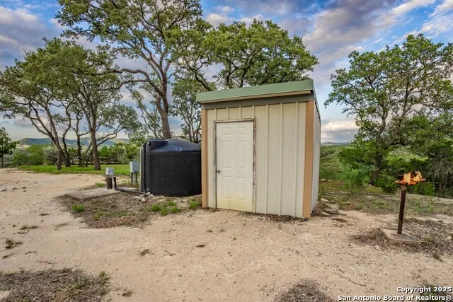 599 Mountain View Road Utopia, TX 78884