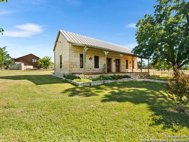 4369 Reeh Weinheimer Fredericksburg, TX 78624