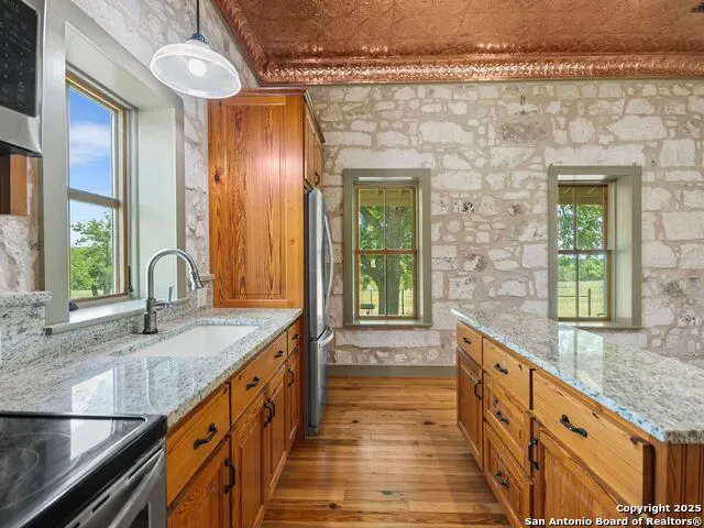 4369 Reeh Weinheimer Fredericksburg, TX 78624