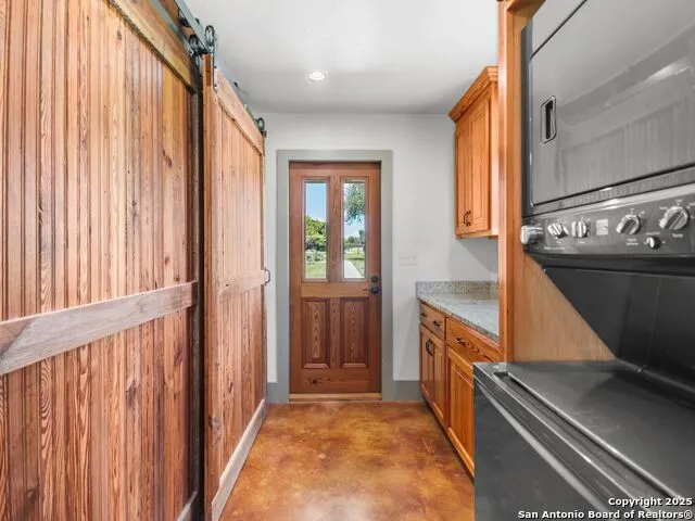 4369 Reeh Weinheimer Fredericksburg, TX 78624