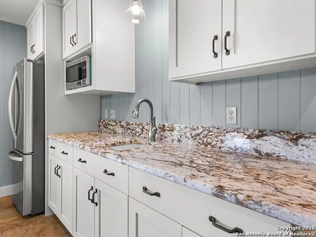 4369 Reeh Weinheimer Fredericksburg, TX 78624