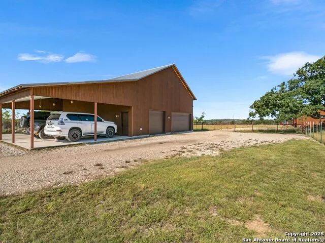 4369 Reeh Weinheimer Fredericksburg, TX 78624