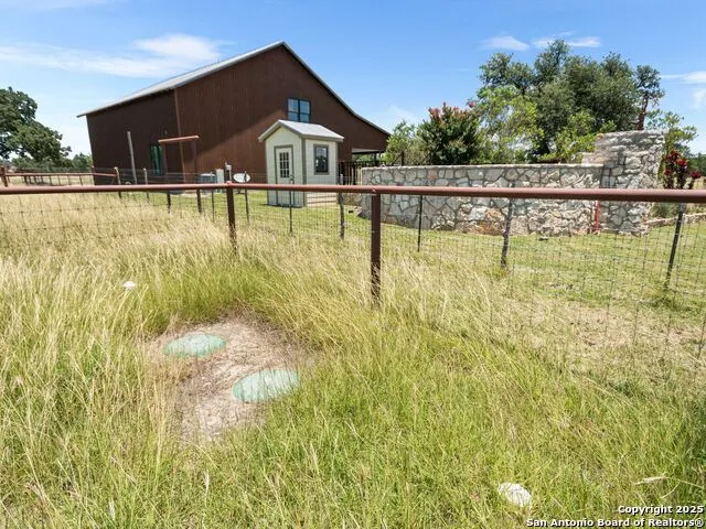 4369 Reeh Weinheimer Fredericksburg, TX 78624