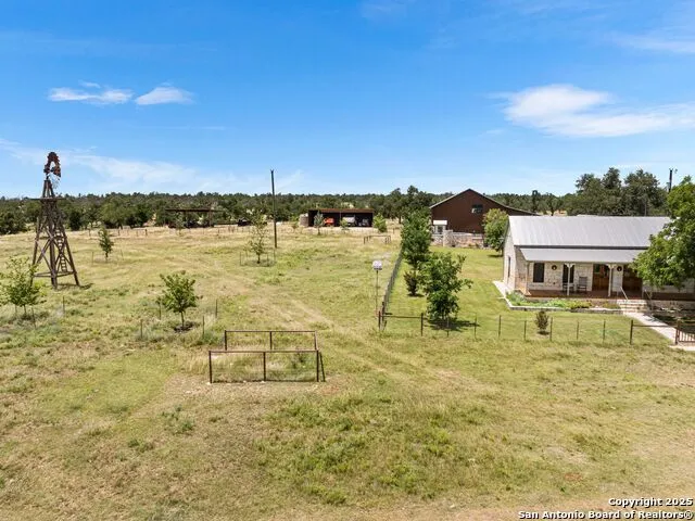 4369 Reeh Weinheimer Fredericksburg, TX 78624
