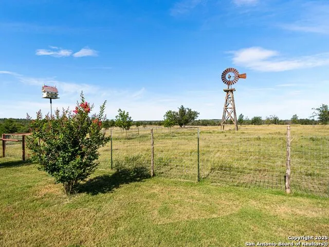 4369 Reeh Weinheimer Fredericksburg, TX 78624