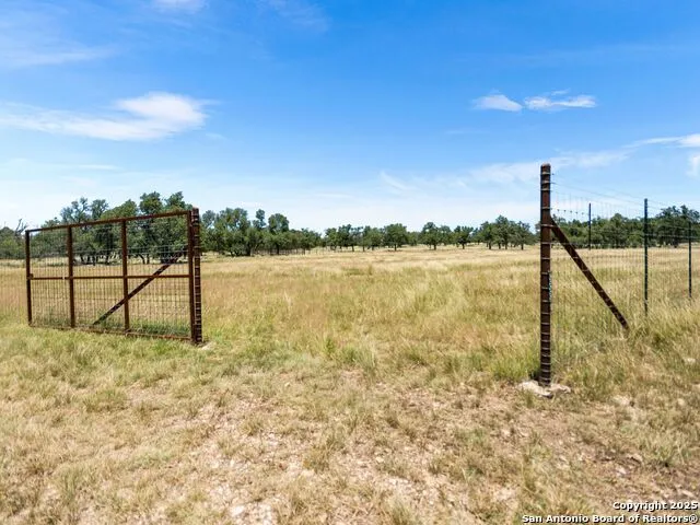 4369 Reeh Weinheimer Fredericksburg, TX 78624
