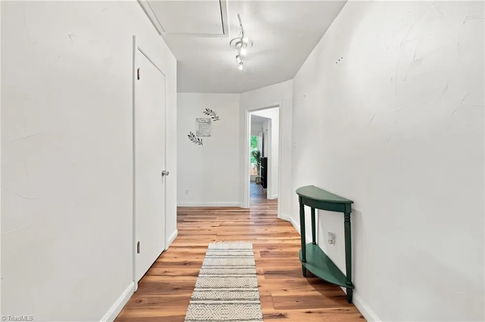 7606 Bailey Lane Liberty, NC 27298