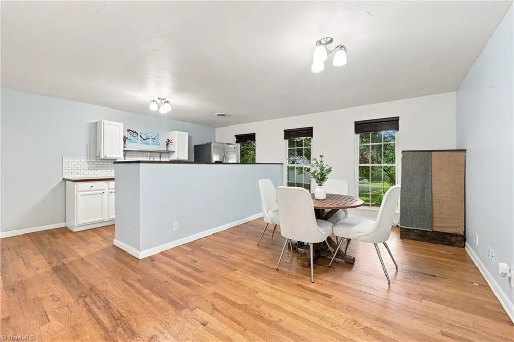7606 Bailey Lane Liberty, NC 27298