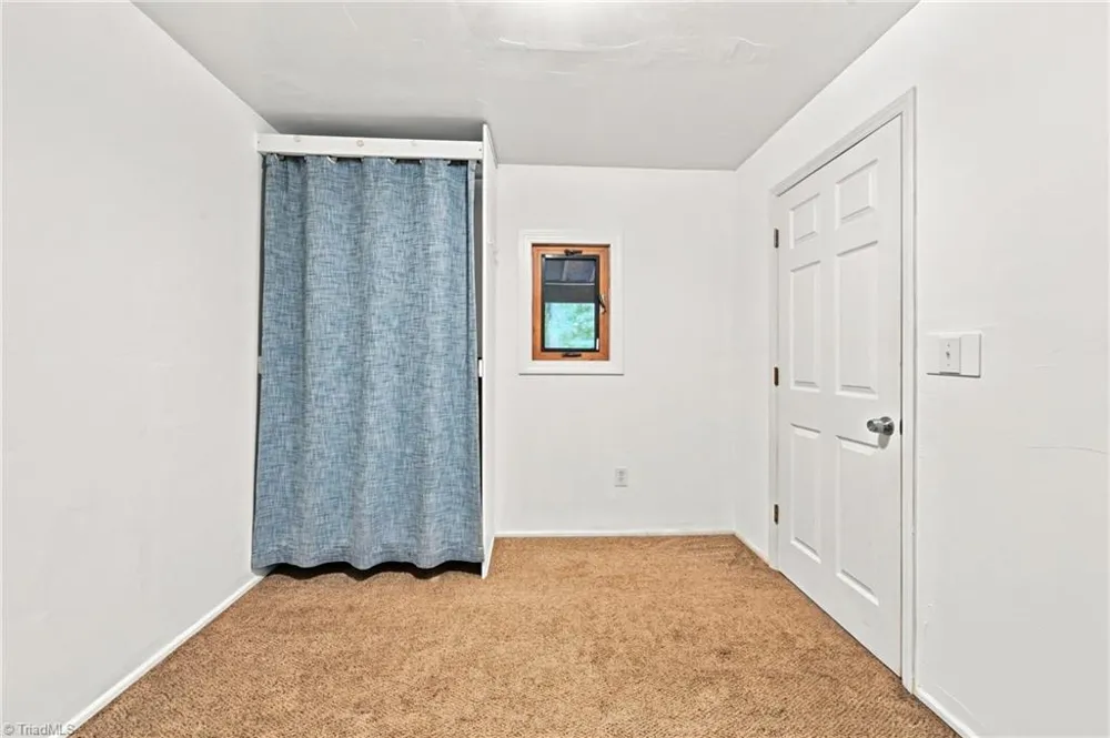7606 Bailey Lane Liberty, NC 27298
