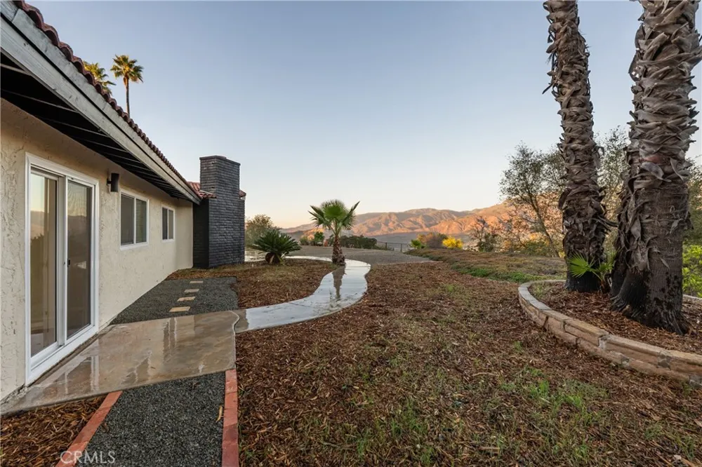 32336 Cole Grade Road Valley Center, CA 92082