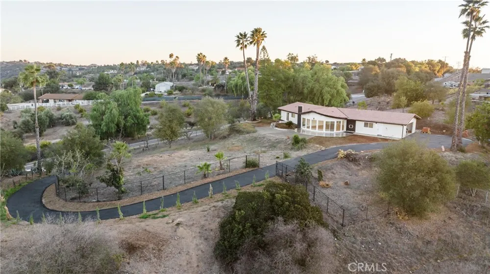 32336 Cole Grade Road Valley Center, CA 92082