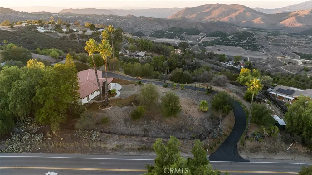 32336 Cole Grade Road Valley Center, CA 92082