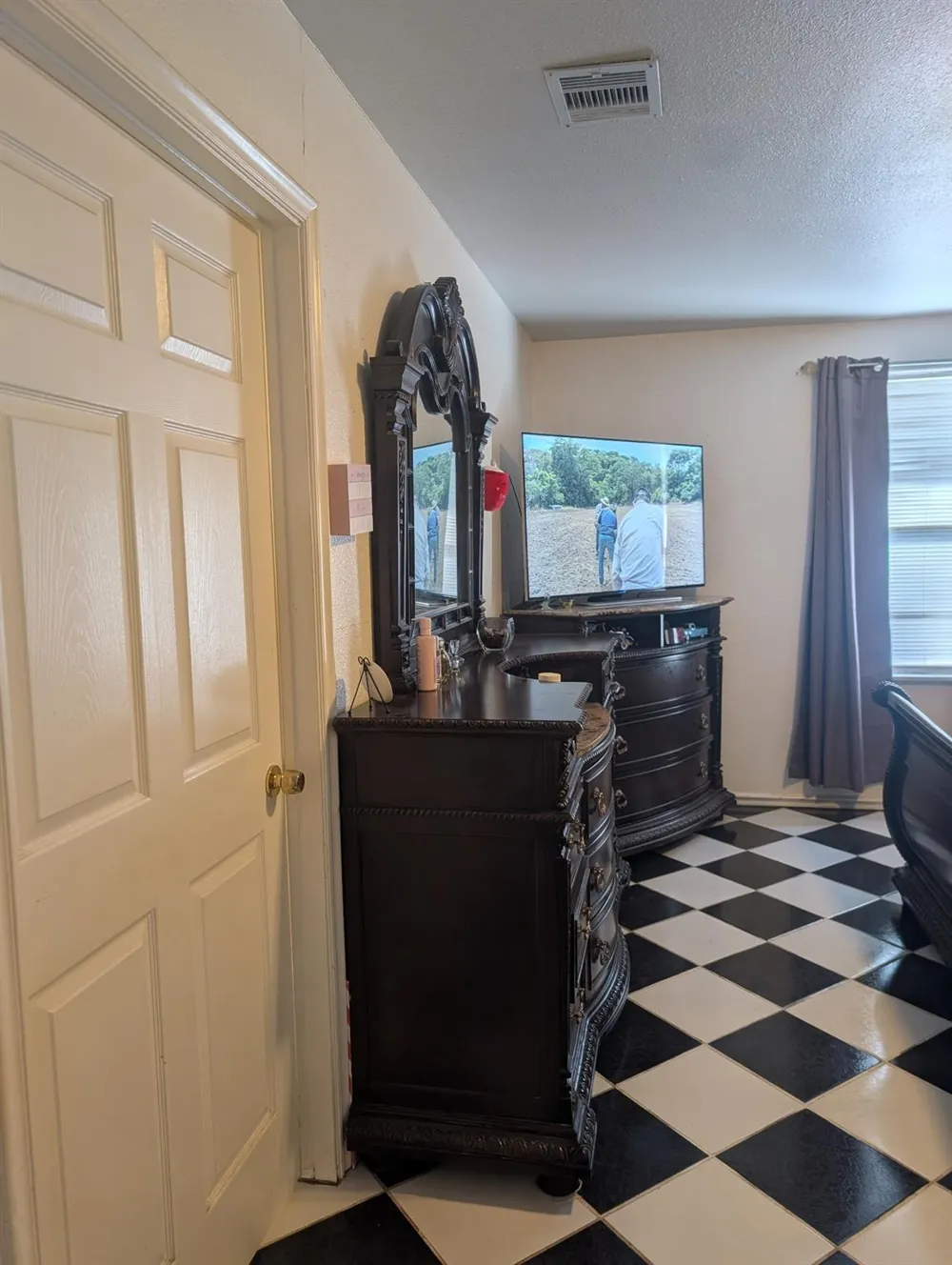 406 Manor Avenue Arcola, TX 77583