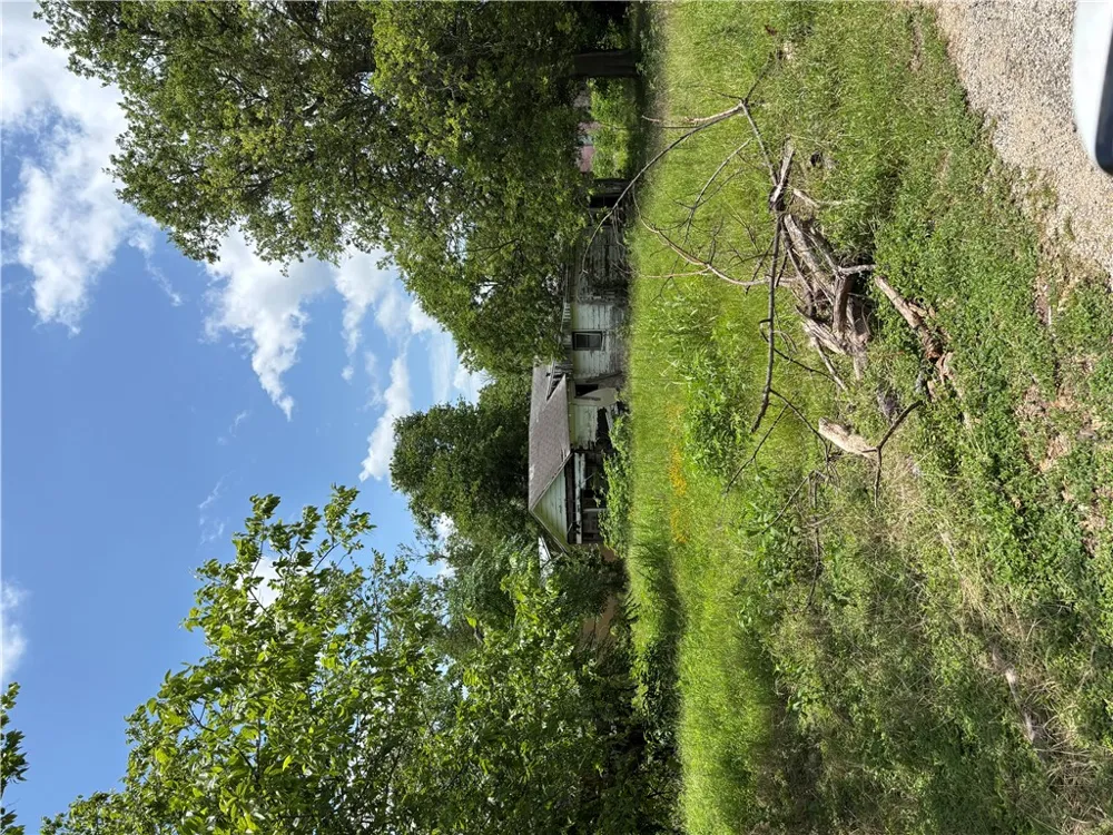 206 Cedar Calvert, TX 77837