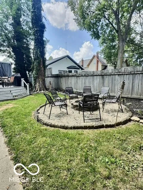 117 S Washington Street Knightstown, IN 46148