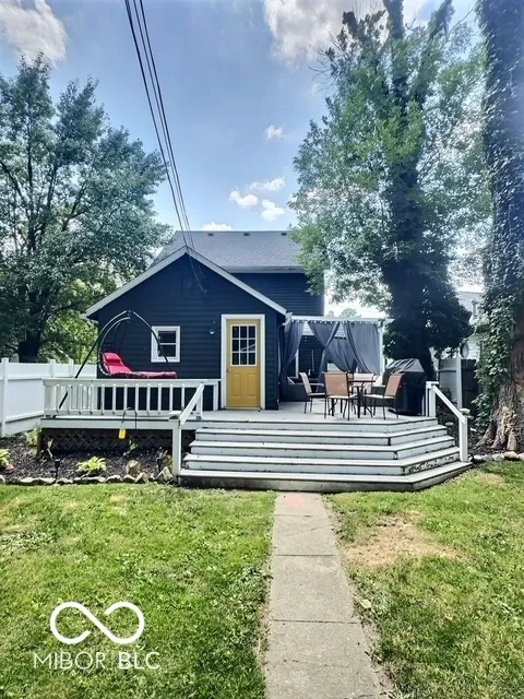117 S Washington Street Knightstown, IN 46148