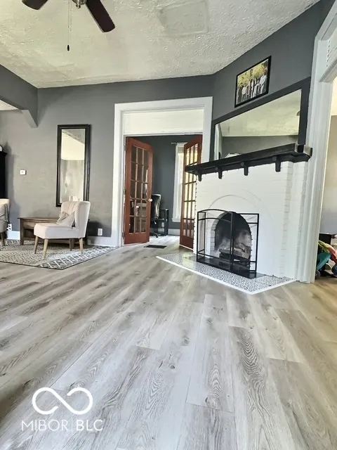 117 S Washington Street Knightstown, IN 46148