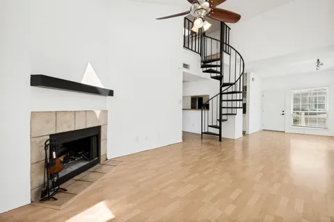 7151 Gaston Avenue #902