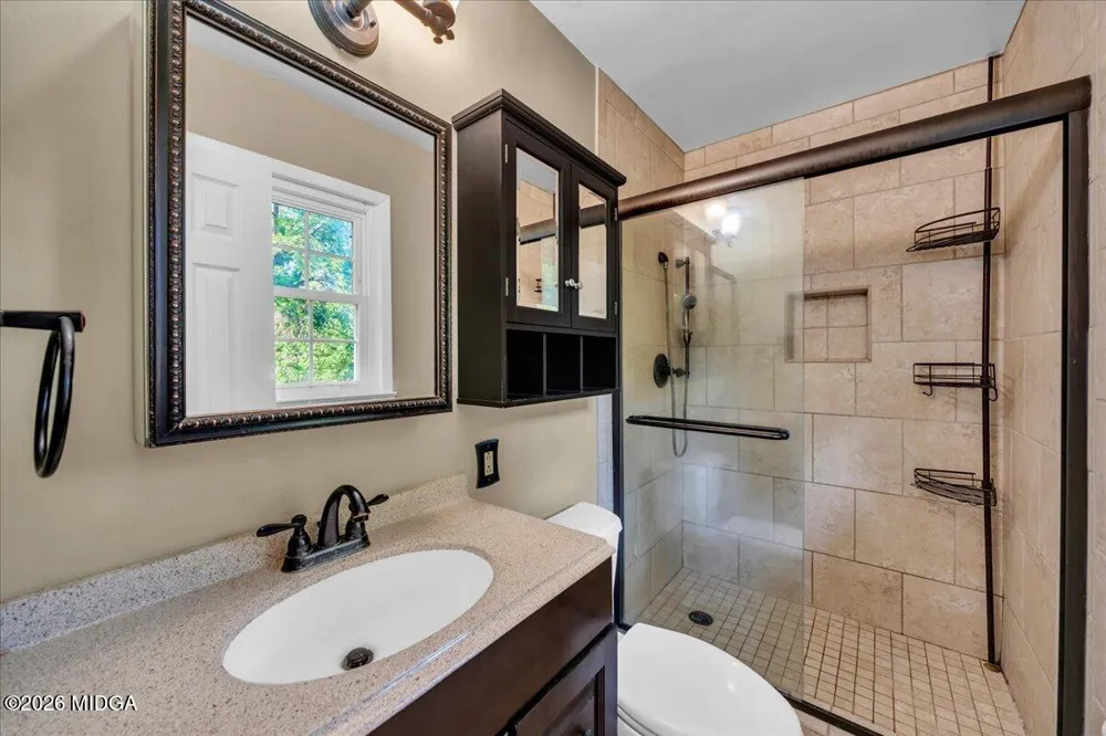 413 Davis Drive Centerville, GA 31028