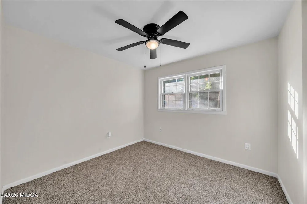 413 Davis Drive Centerville, GA 31028