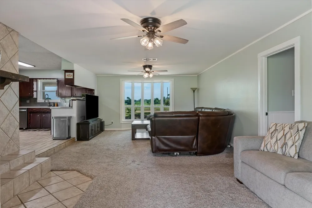 800 Vz County Road 4105 Canton, TX 75103